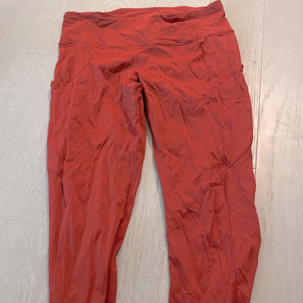Lululemon leggings